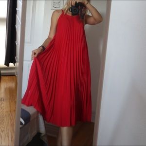 NWOT Hobbs Red Pleated Chiffon Cocktail Dress